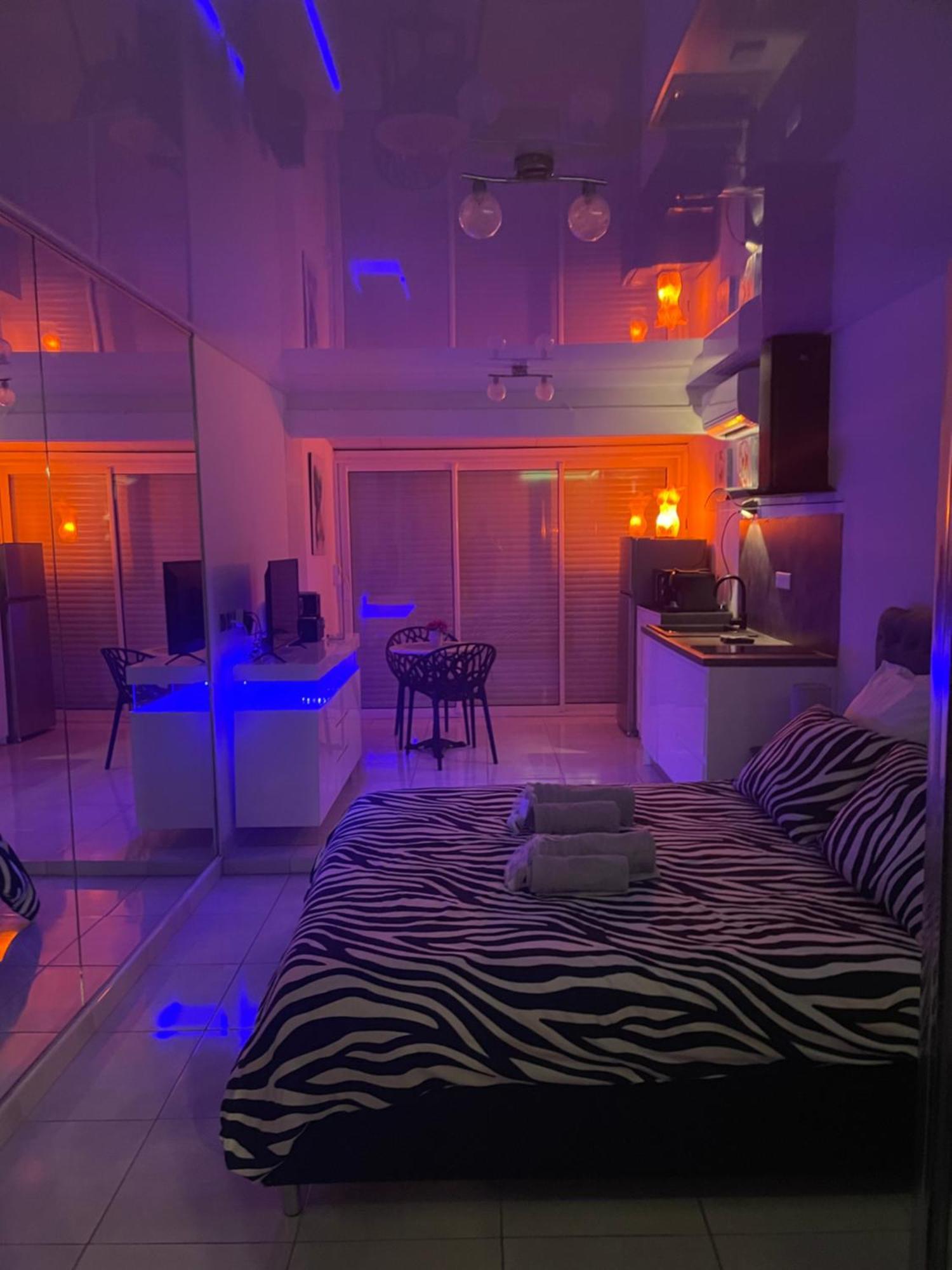 The Naturist Glamour Suite Agde Dış mekan fotoğraf